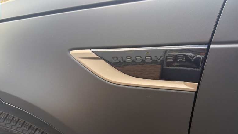 Land Rover Discovery 3.0 D350 Tempest 5dr Auto Diesel Station Wagon